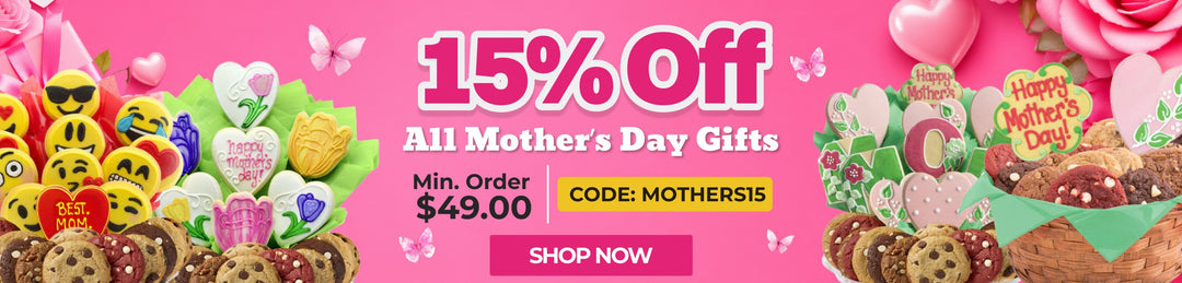 Promotional banner for Mother's Day gifts with discounts and a call to action on a pink background.