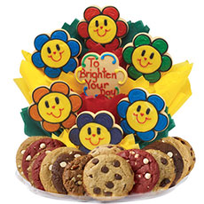 Smiling Face Daisies BouTray™ - 
